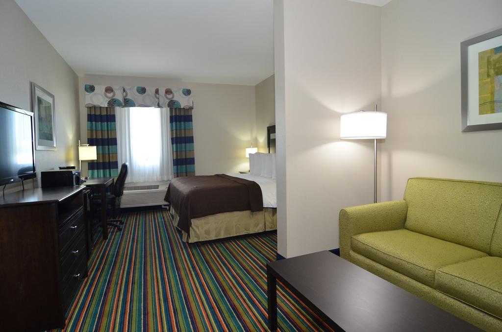 Quality Inn & Suites Kenedy - Karnes City Номер фото