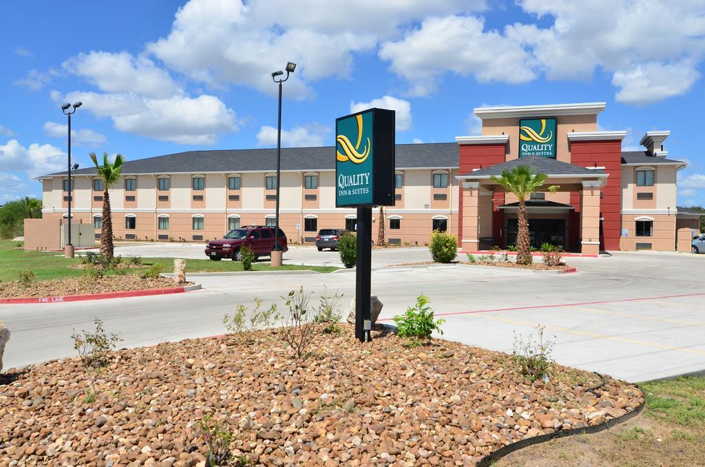 Quality Inn & Suites Kenedy - Karnes City Экстерьер фото