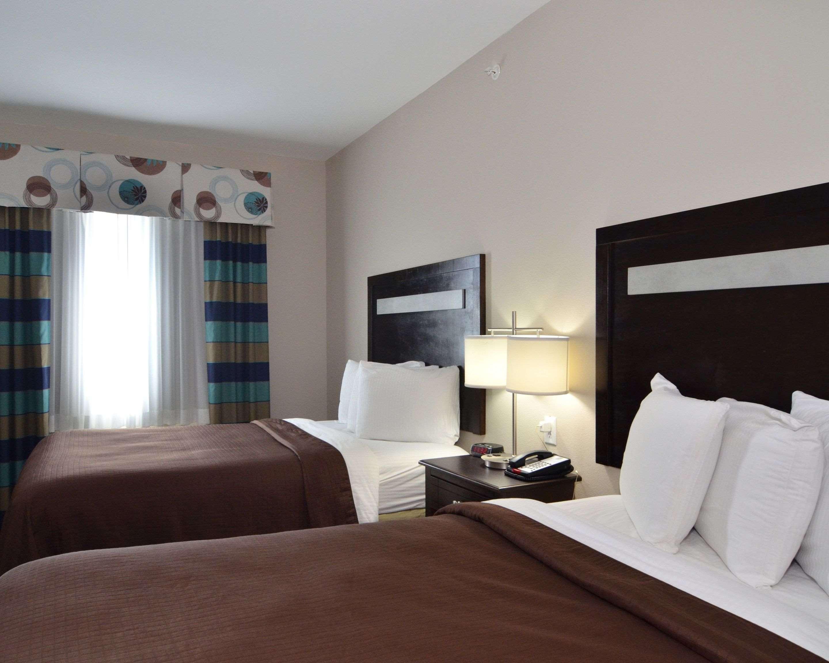 Quality Inn & Suites Kenedy - Karnes City Экстерьер фото