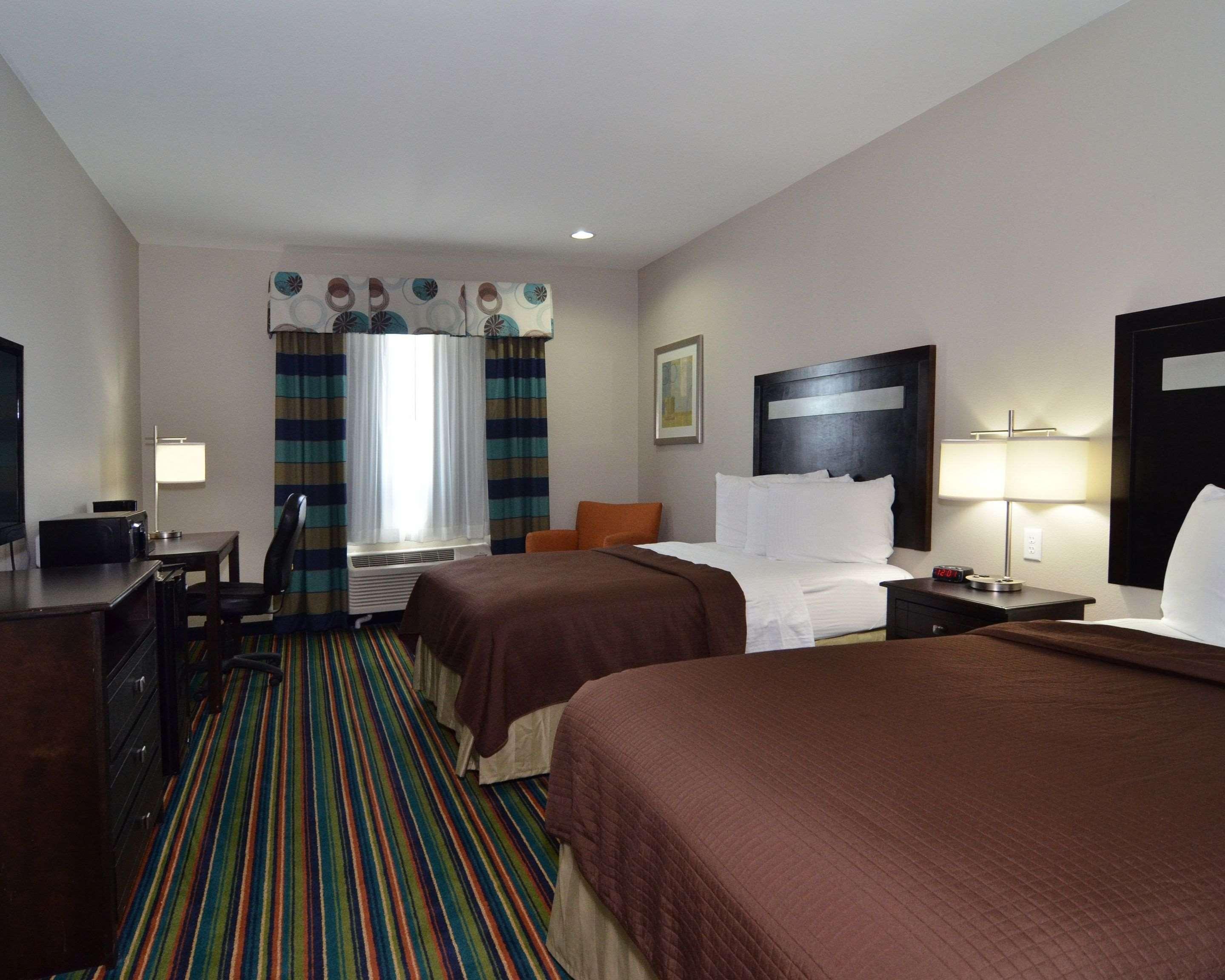 Quality Inn & Suites Kenedy - Karnes City Экстерьер фото