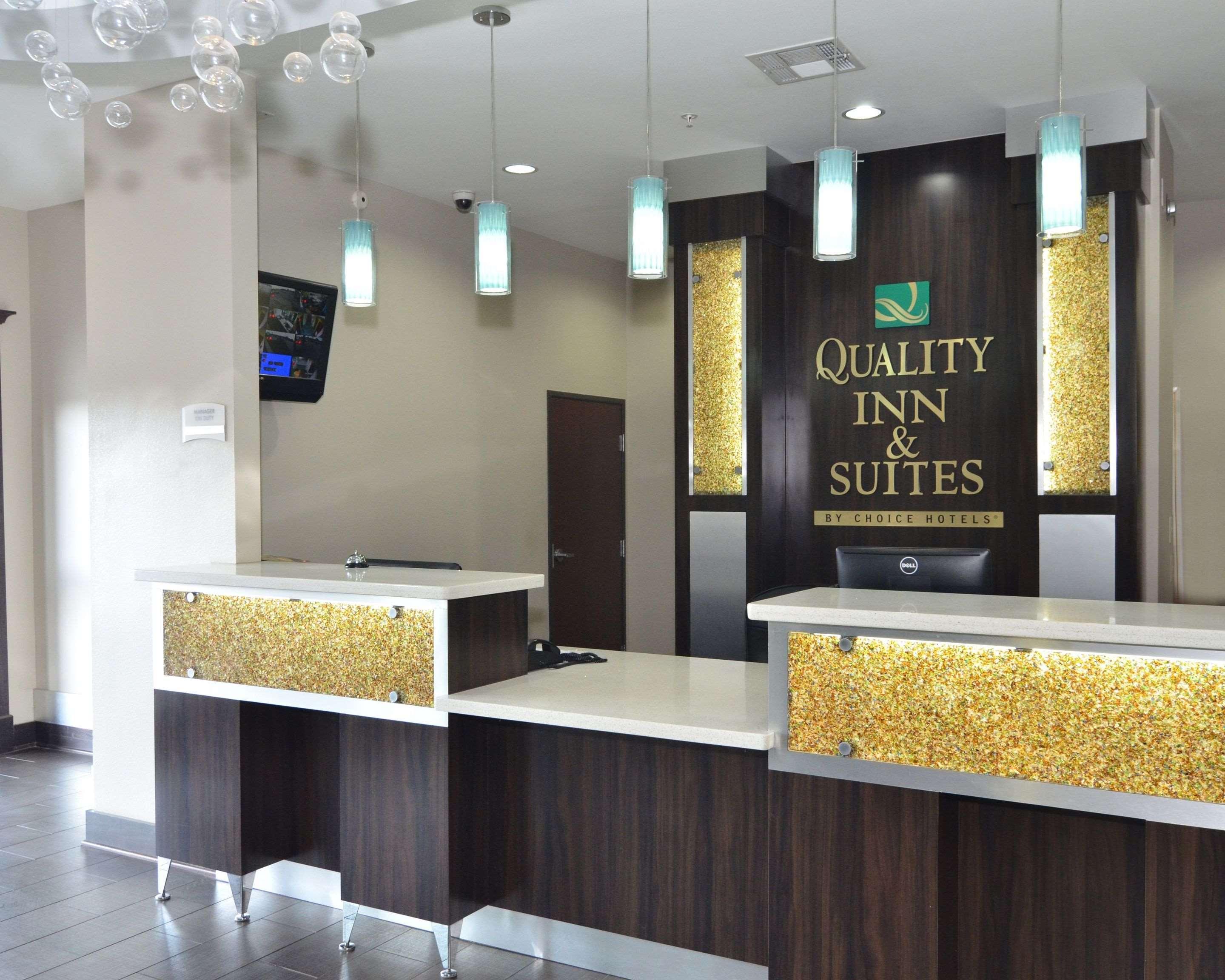 Quality Inn & Suites Kenedy - Karnes City Экстерьер фото