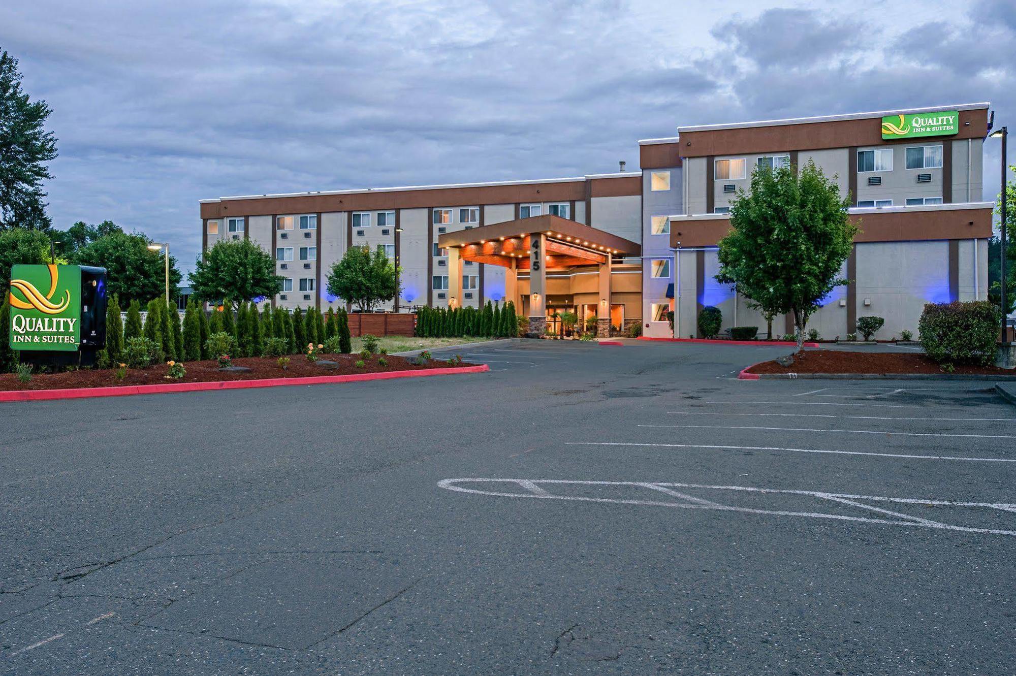 Quality Inn & Suites Kenedy - Karnes City Экстерьер фото