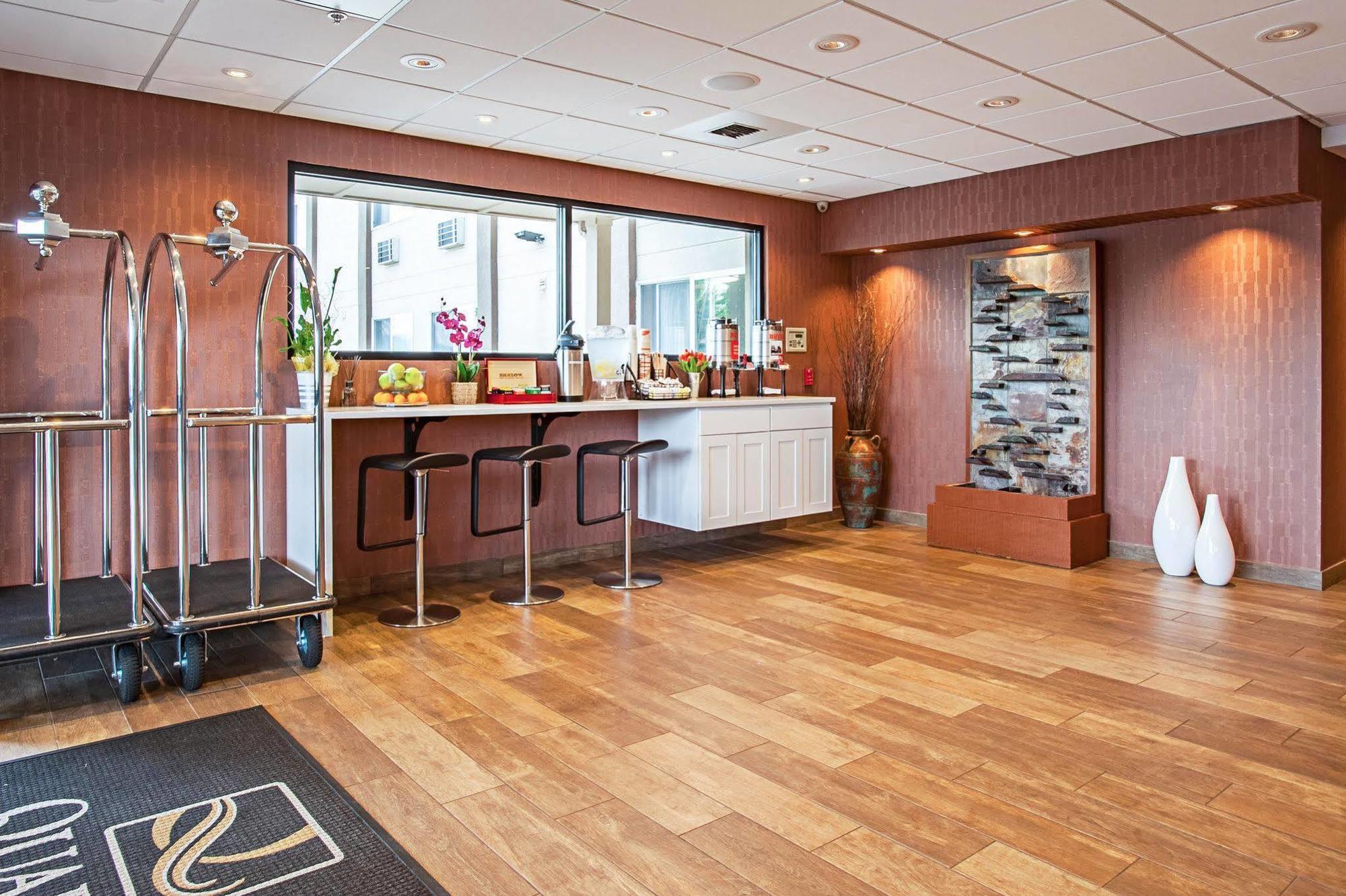 Quality Inn & Suites Kenedy - Karnes City Экстерьер фото